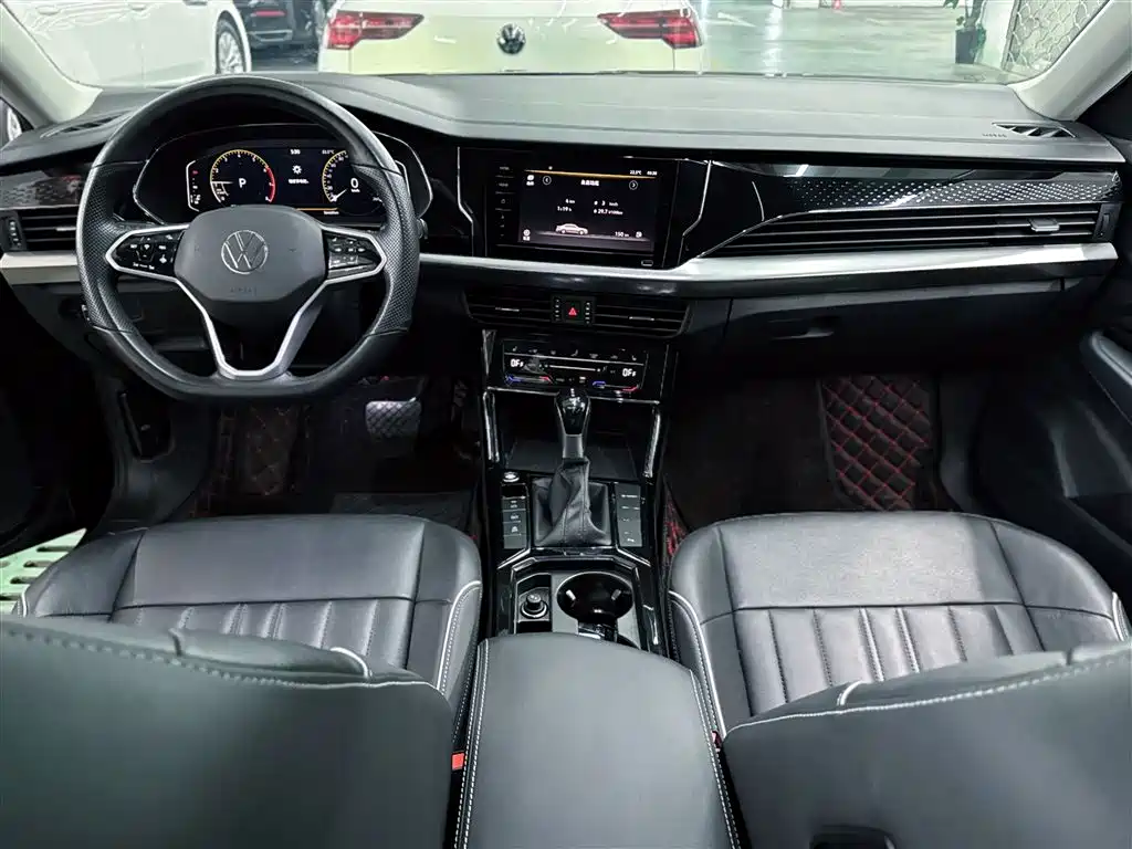 Volkswagen Passat 2023 Facelift 330TSI Starlight Elite Edition фото 16