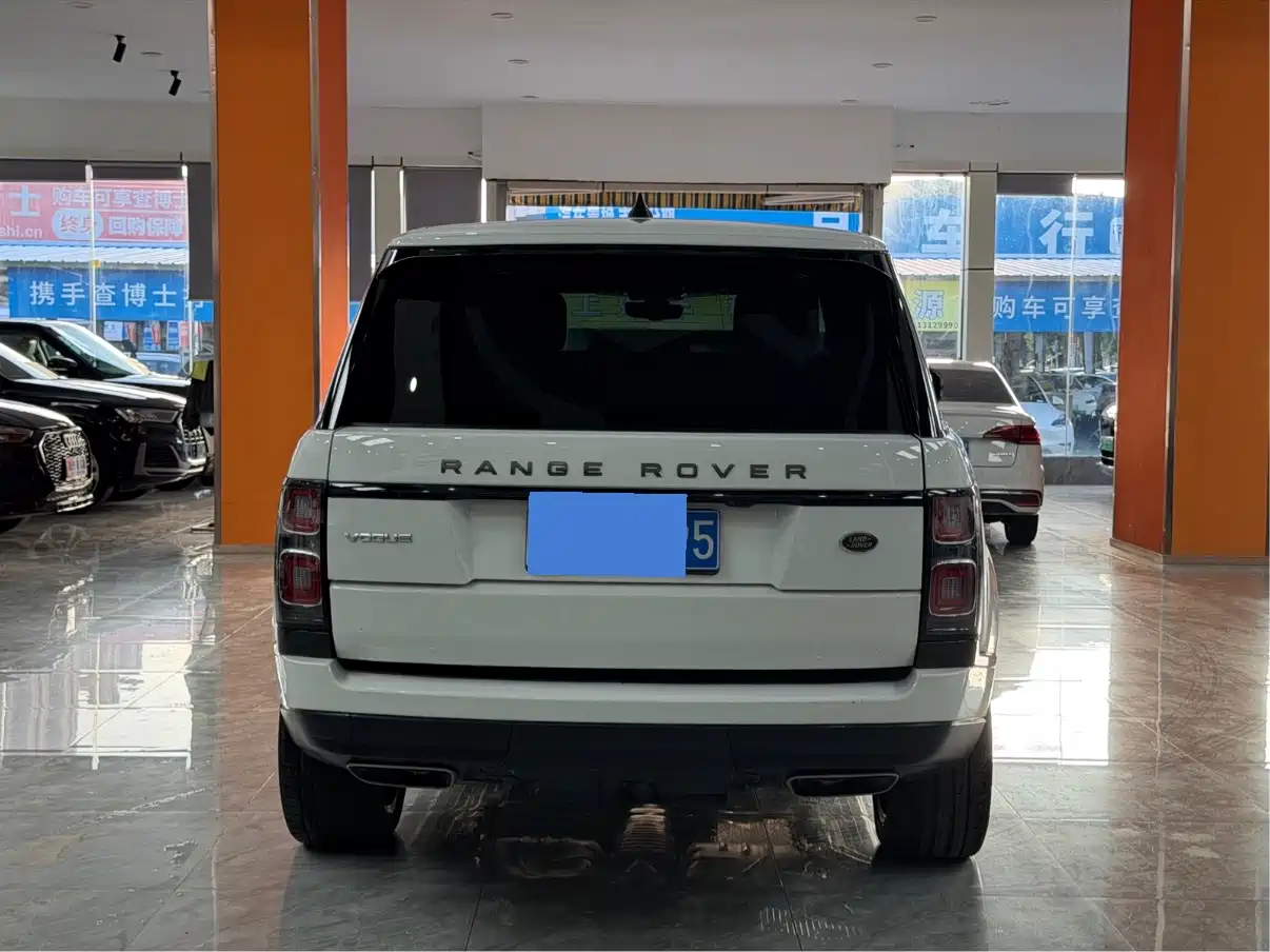 Фото 20 - Land Rover Range Rover