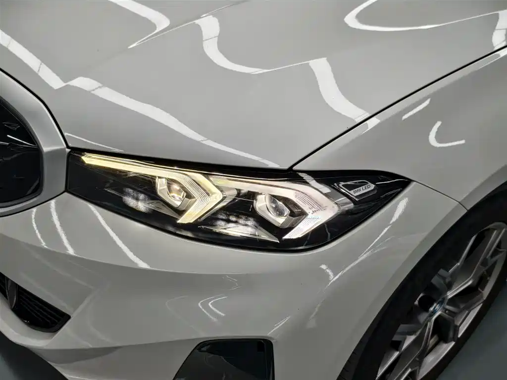 BMW i3 2022 eDrive 35 L фото 17