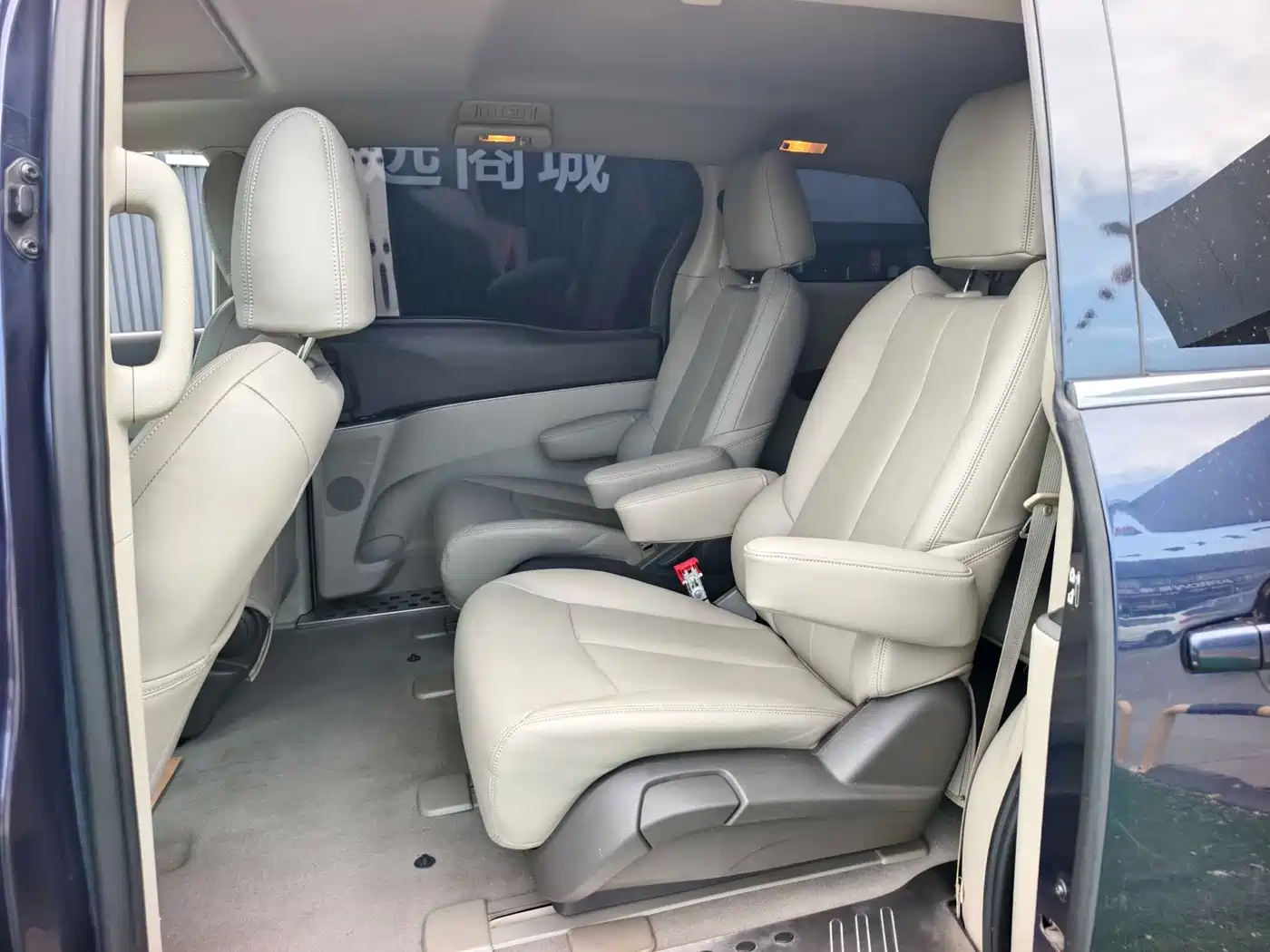 Buick GL8 2011 2.4L CT Luxury Business Comfort Edition фото 8