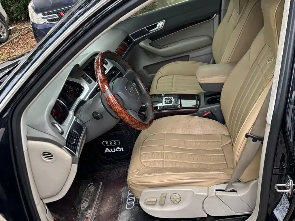 Audi A6L 2011 Model 2.0 TFSI Auto Standard фото 4