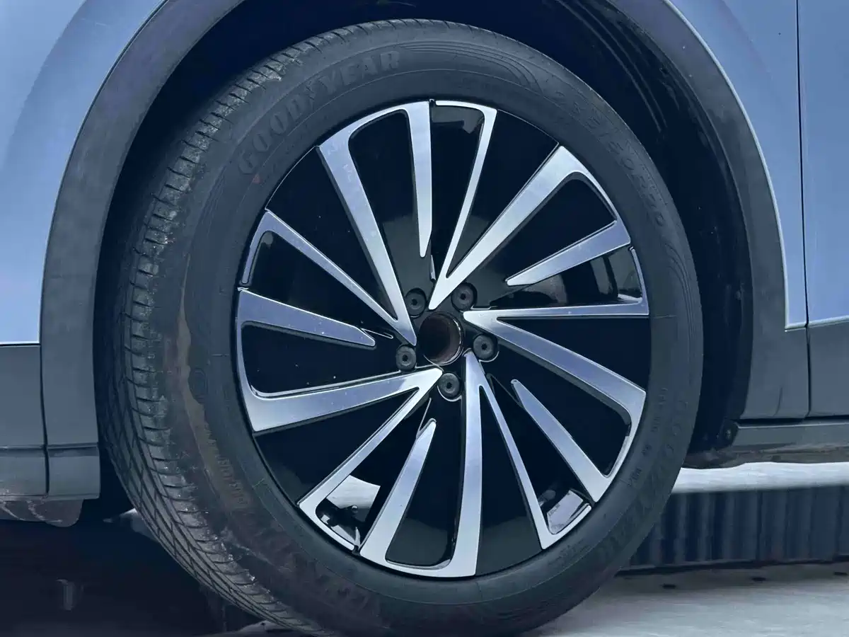 Фото 3 - Volkswagen ID.4 X