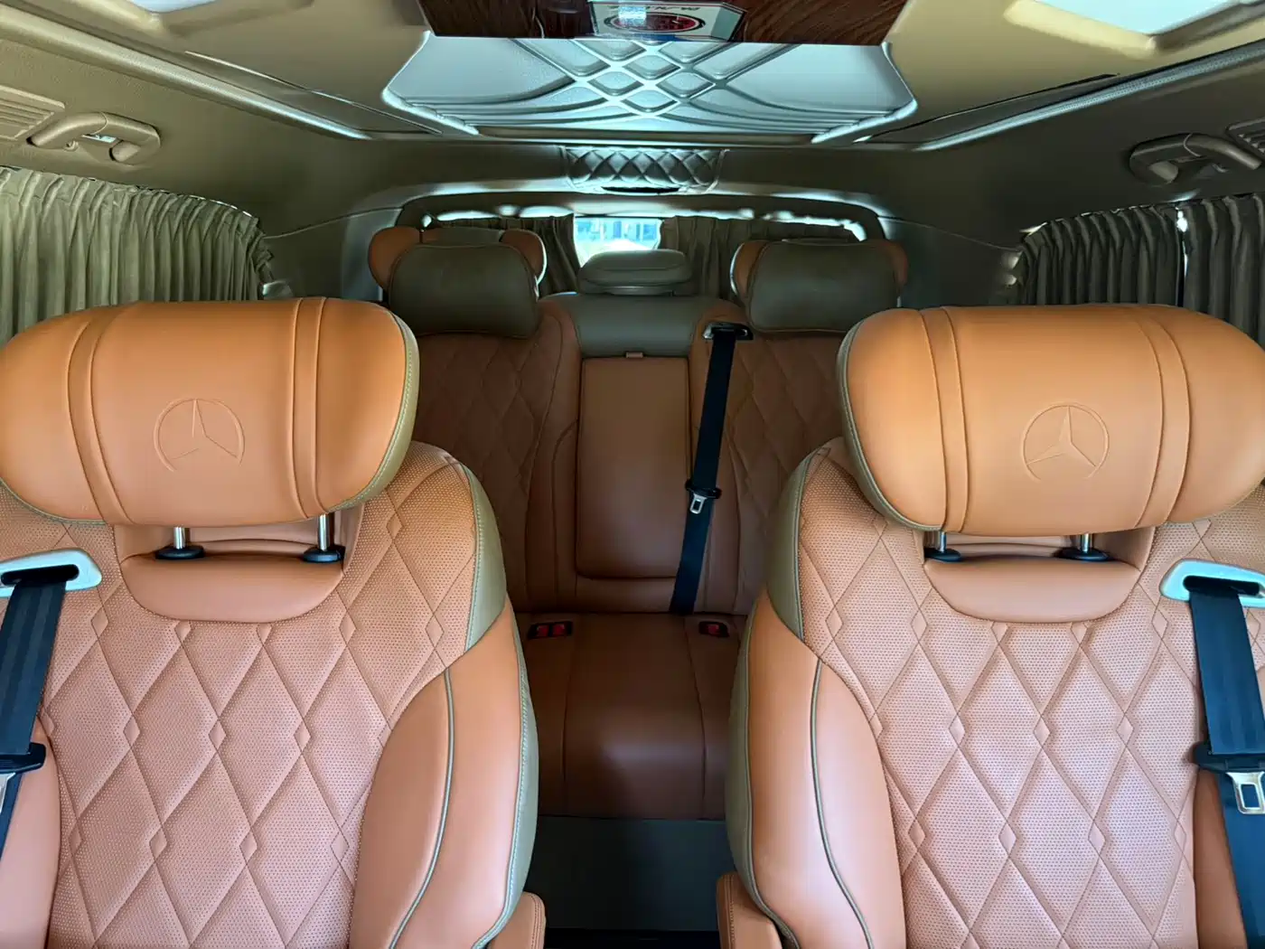 Mercedes-Benz Vito 2023 2.0T Business 7-Seater фото 23