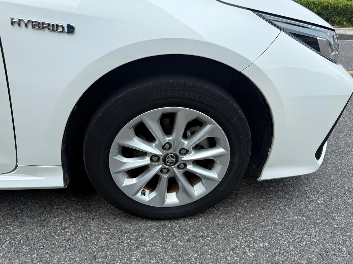 Toyota Corolla 2021 Hybrid 1.8L E-CVT Pioneer Edition фото 18