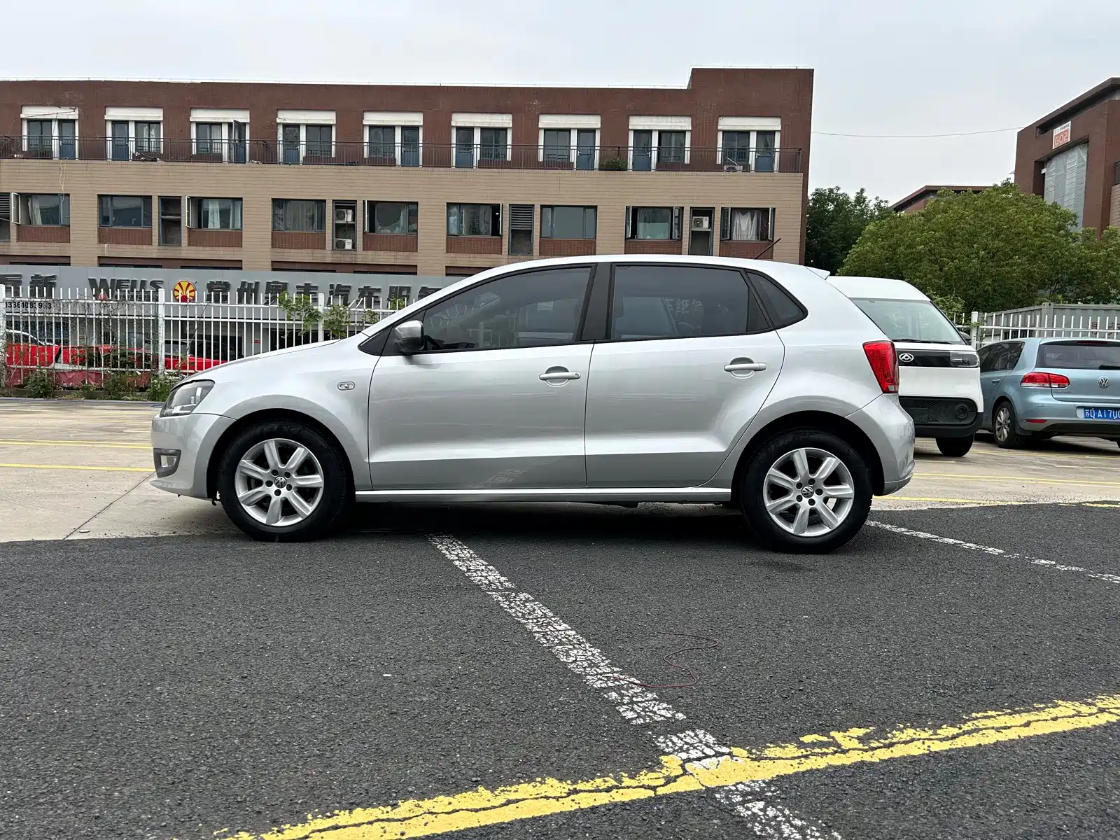 Фото 7 - Volkswagen Polo