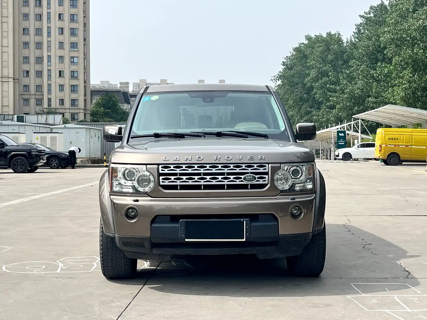 Фото 2 - Land Rover Discovery