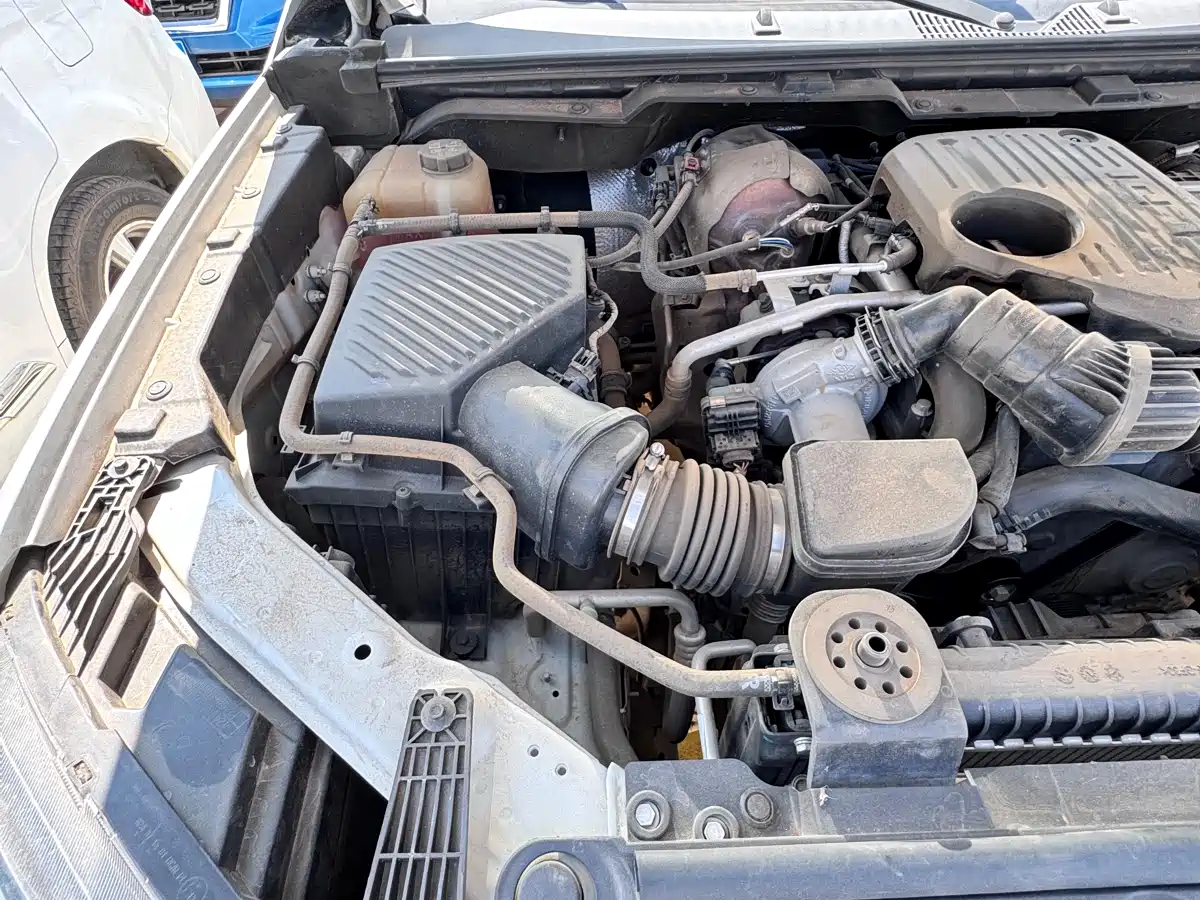 SAIC MAXUS CHASE T70