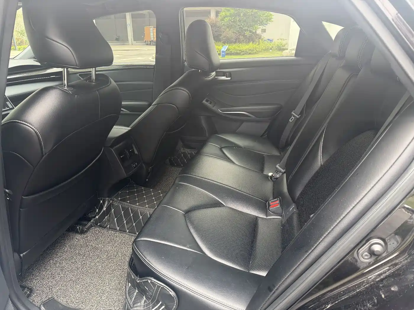 Toyota Avalon 2019 2.0L Progressive Edition (China VI) фото 6
