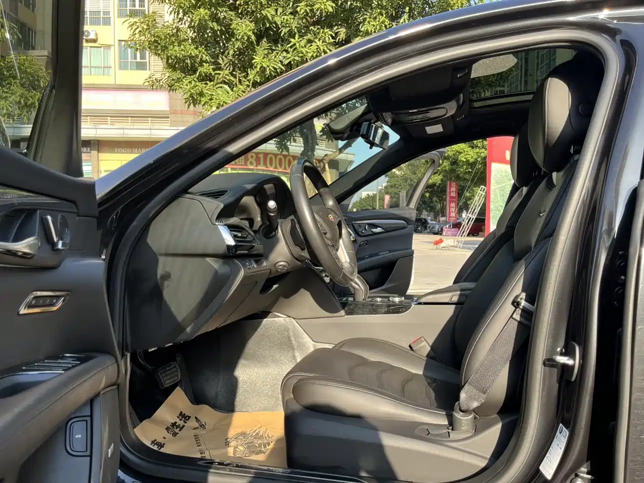 Cadillac CT6 2019 28T Leading Sport Model фото 8