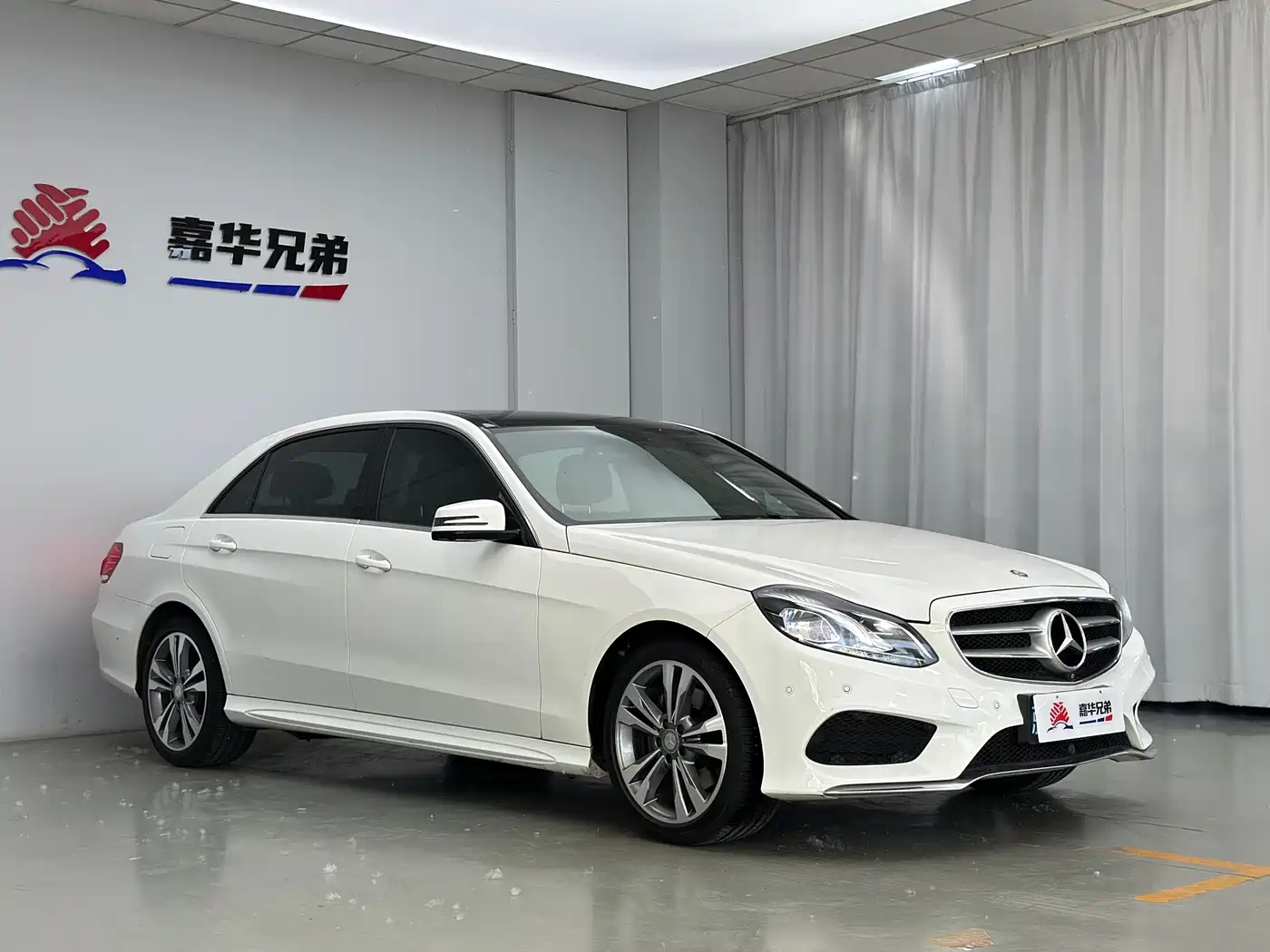 Mercedes-Benz E-Class 2015 Facelift E 260 L Sport фото 5