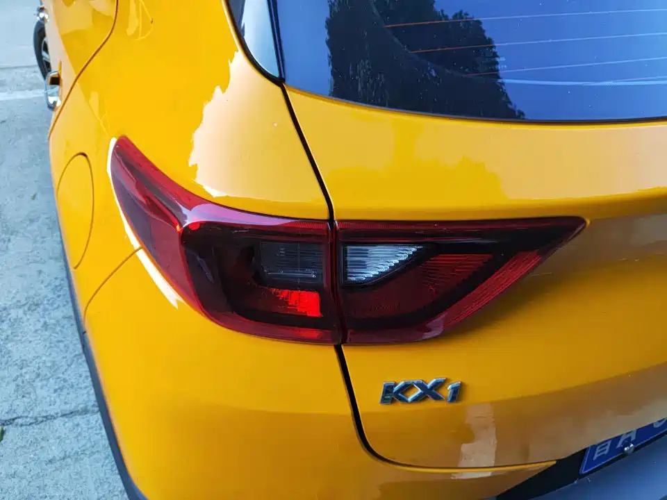 Kia KX1 2021 1.4L CVT Sunroof Version фото 11
