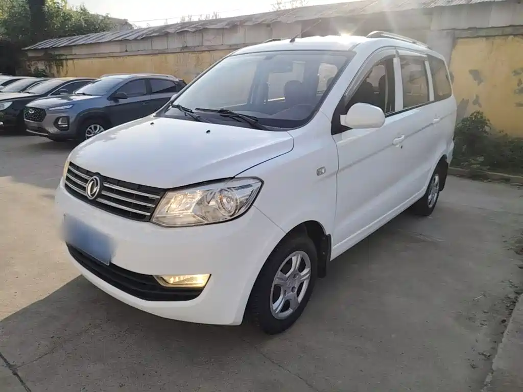 Dongfeng Fengguang Fengguang 330 2014 — пригон из Китая
