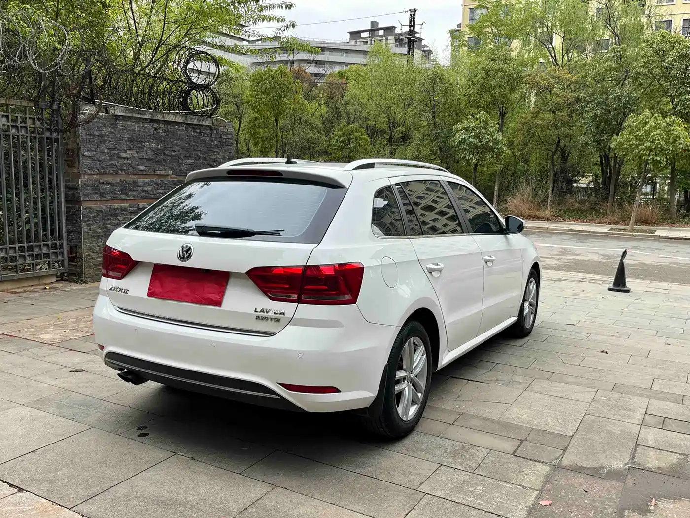 Volkswagen Lavida Tour 2019 2017 230TSI DSG Comfort Edition