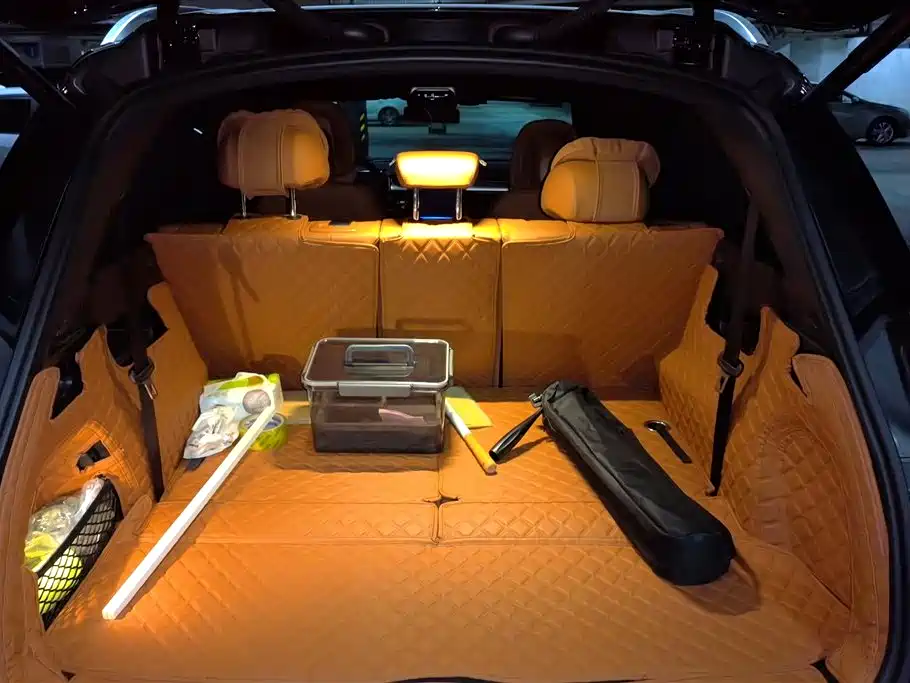 Mercedes-Benz GLC 2024 GLC 300 L 4MATIC Dynamic 7-seater фото 4