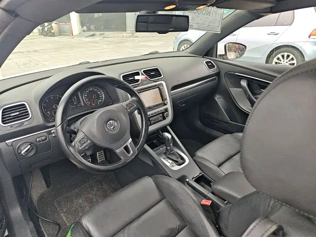 Volkswagen Eos 2011 Model 2.0TSI фото 6