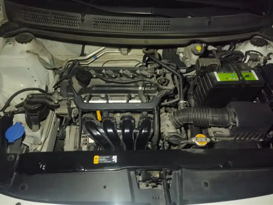 Hyundai Verna 2020 1.4L Manual GL Renewal Edition фото 10