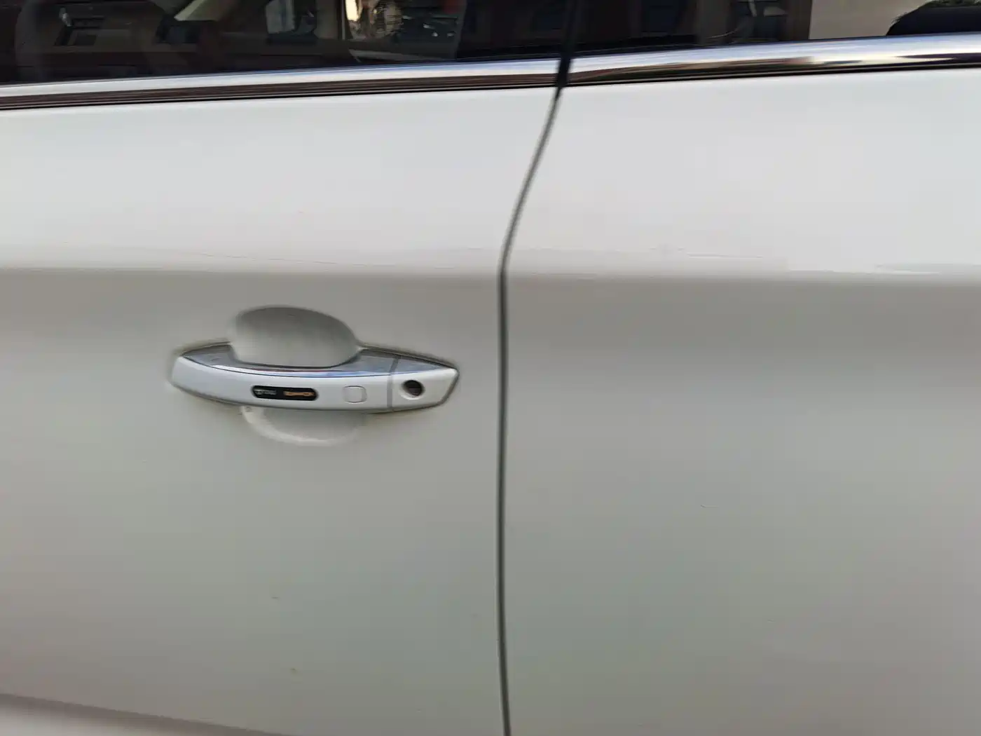 BYD Song MAX 2021 Upgrade 1.5T Automatic Luxury Edition 6-Seater фото 12