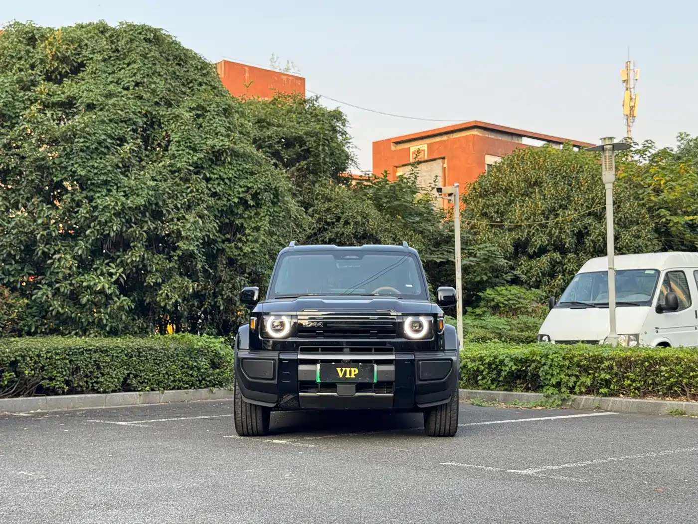 iCAR V27 2026 2026 200KM AWD Falcon 500