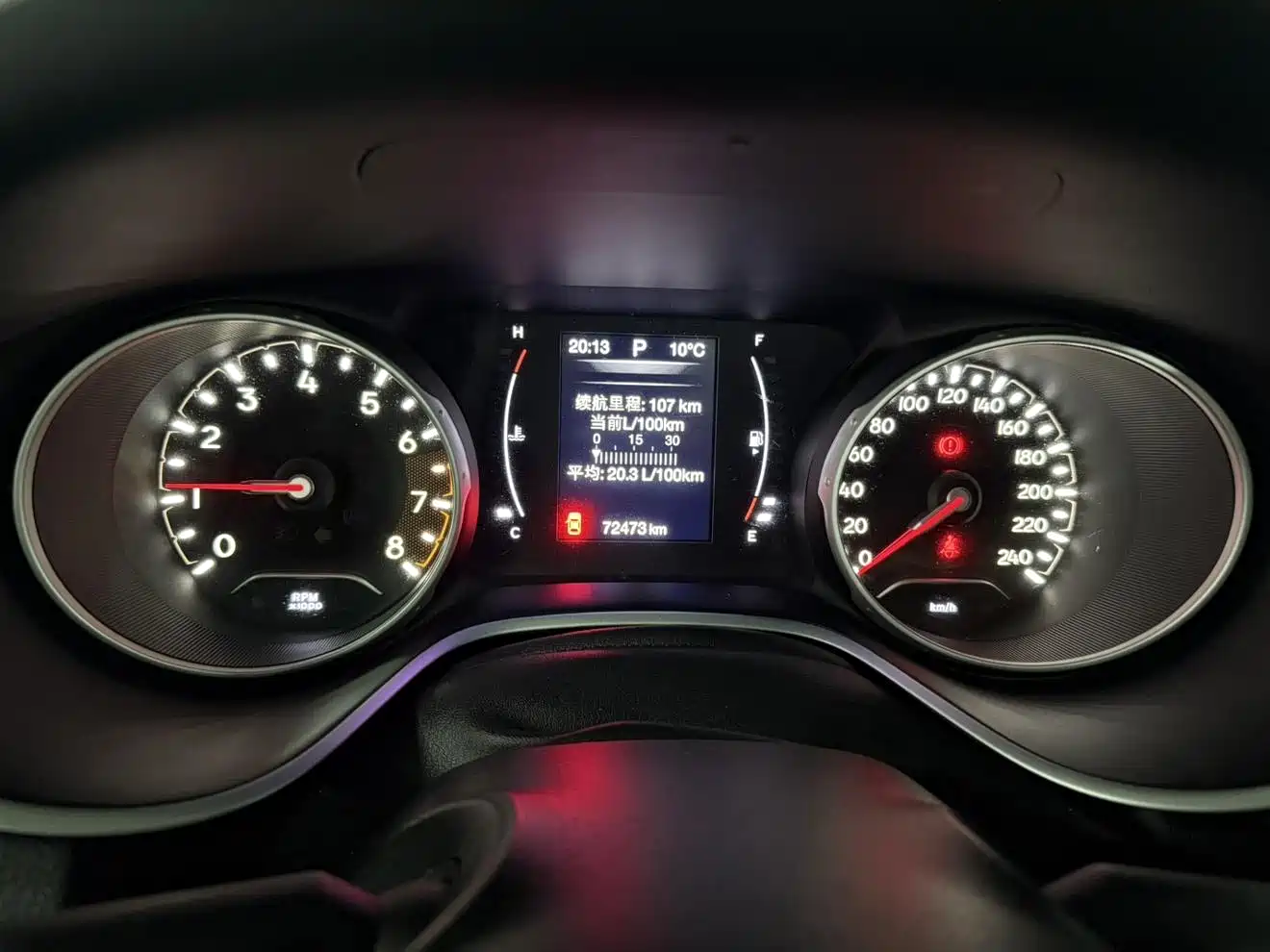 Фото 14 - Jeep Compass