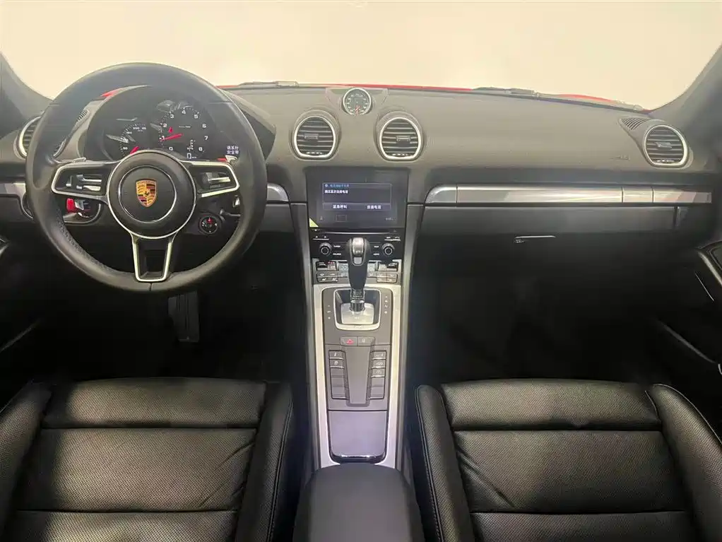 Porsche 718 2018 Cayman 2.0T фото 8