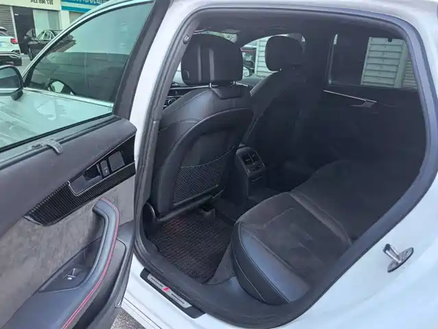 Audi A4L 2020 45 TFSI quattro Premium Dynamic — фото 5
