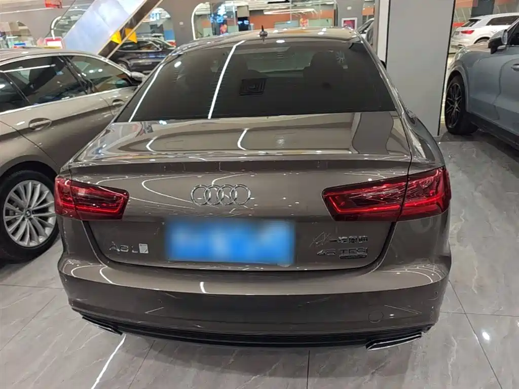 Audi A6L 2018 30th Anniversary 45 TFSI quattro Sport фото 6