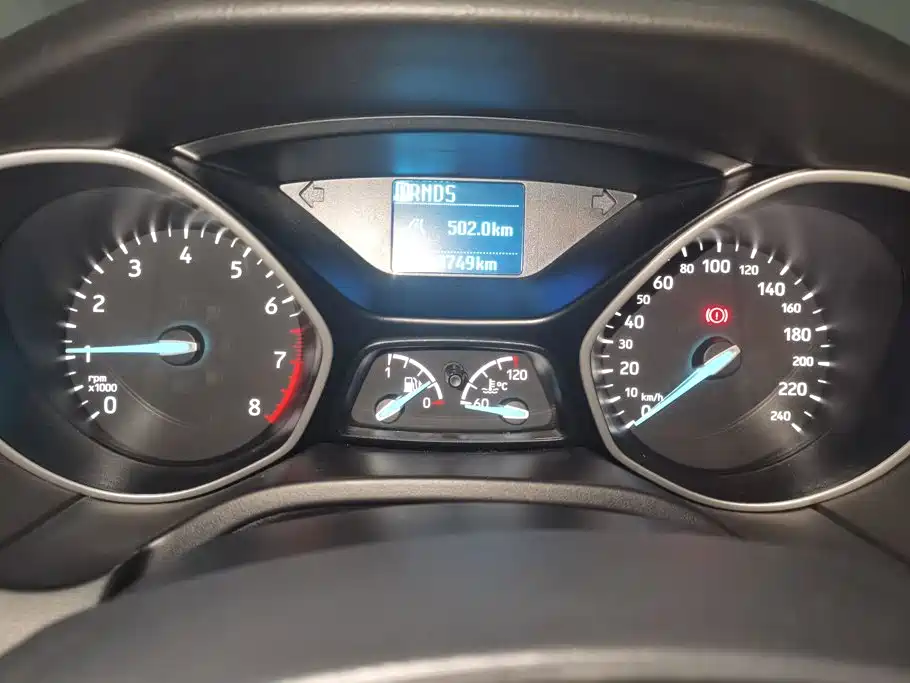 Ford Focus 2019 2018 Hatchback Classic 1.6L Automatic Comfort Smart Edition