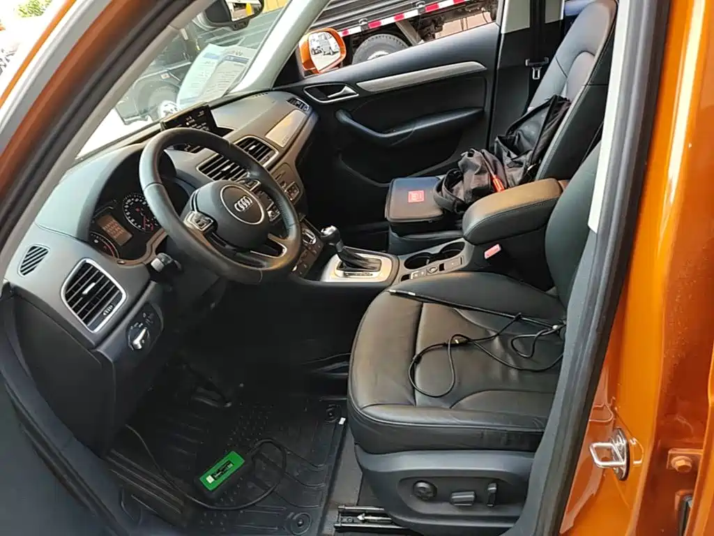 Audi Q3 2014 2015 35 TFSI quattro Technology
