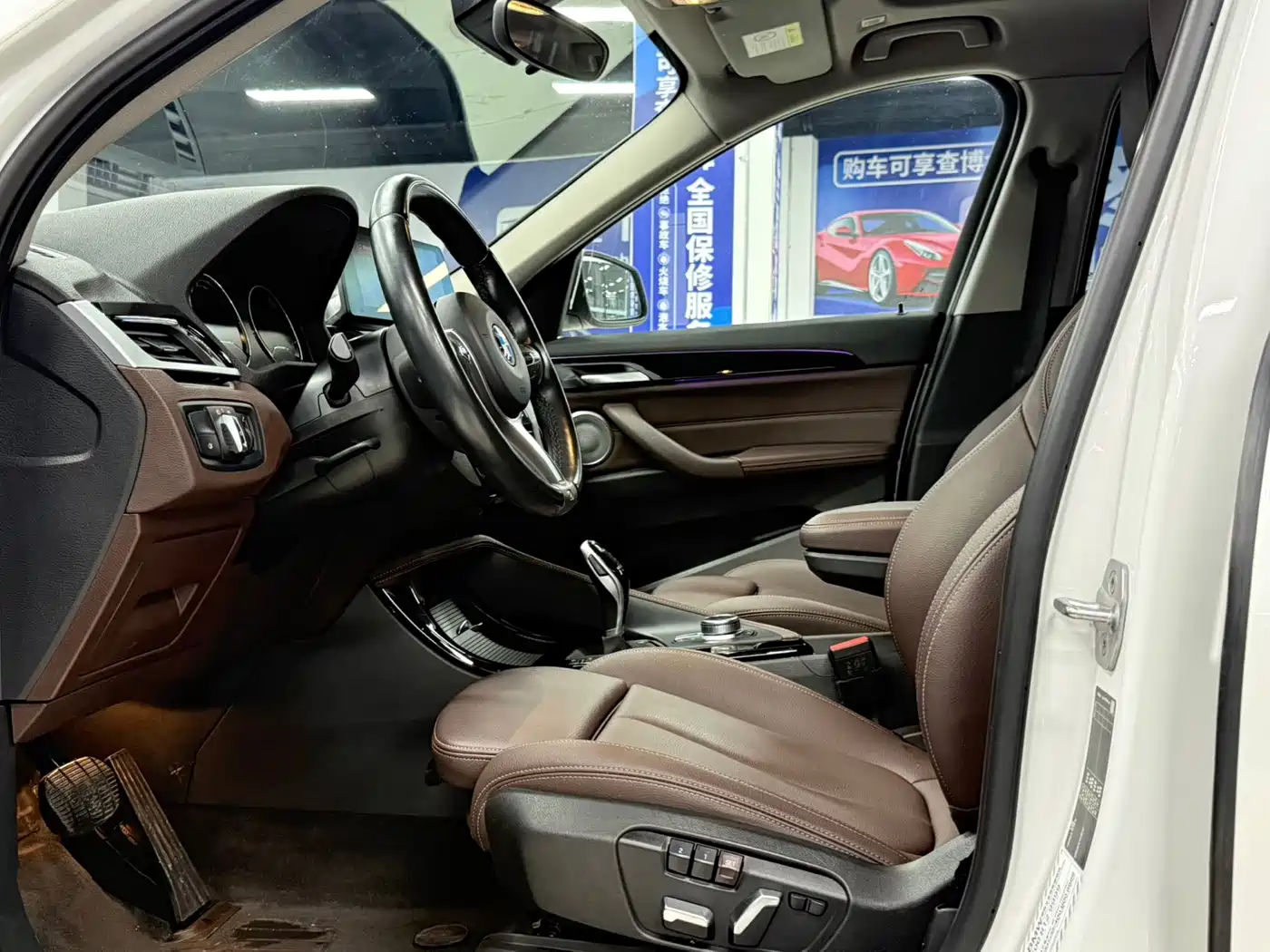 BMW X1 2022 sDrive20Li Premium фото 16