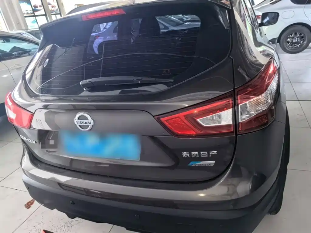 Фото 6 - Nissan Qashqai