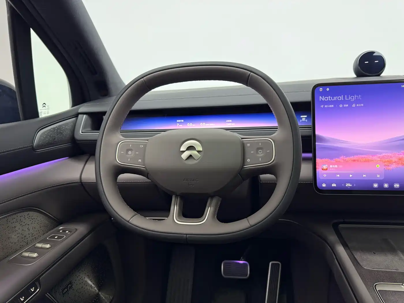 NIO ES8 2026 2025 Model 6-Seat Executive Luxury Edition