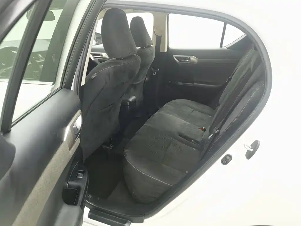Lexus CT 2017 2014 CT200h Elite Monochrome