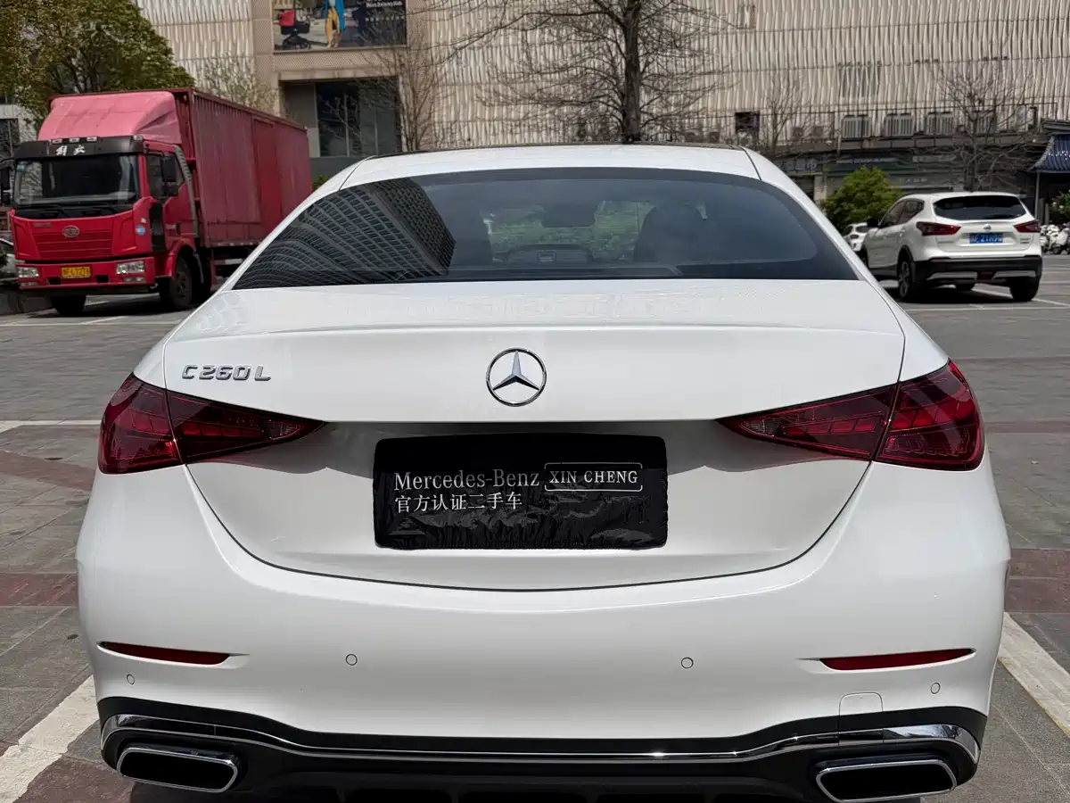 Mercedes-Benz C-Class 2023 C 260 L Night Edition Sport фото 11