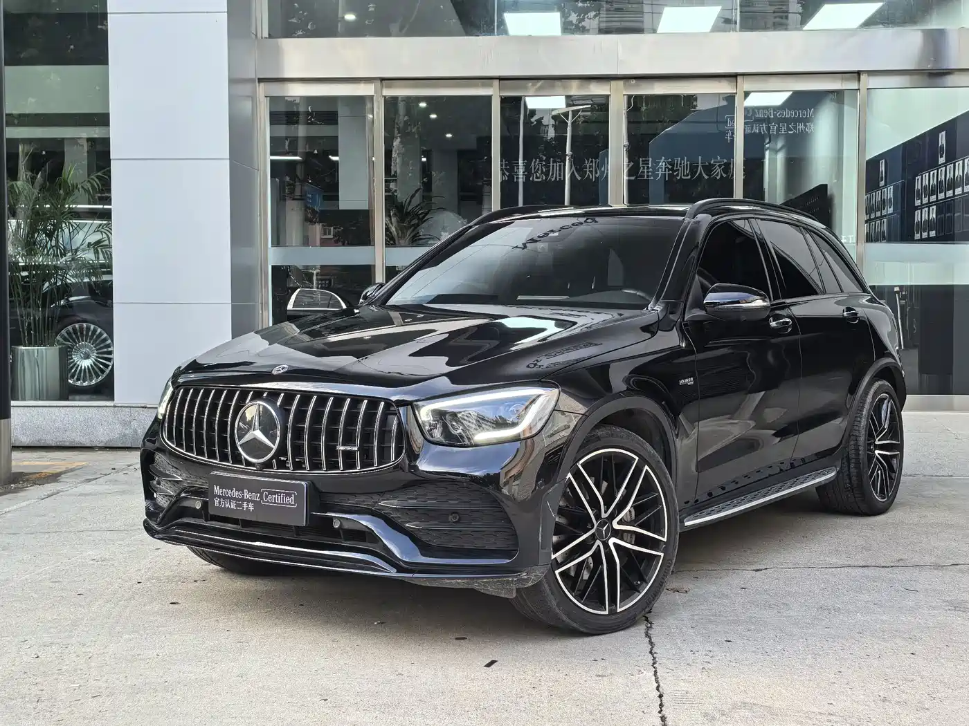 Mercedes-Benz GLC AMG