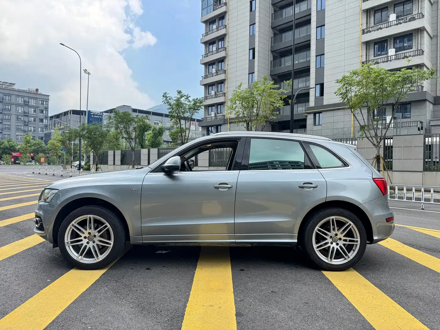 Audi Q5 (Import) 2010 2010 2.0TFSI Sport Edition