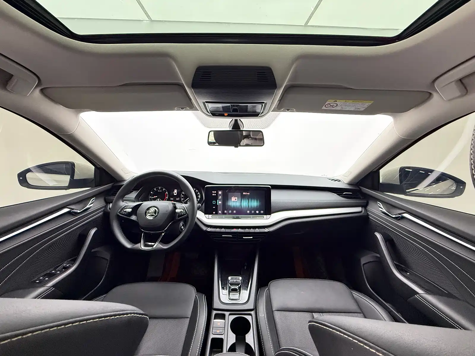 Photo 10 - Škoda Octavia