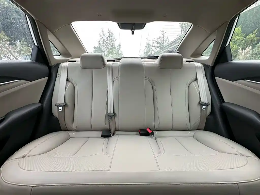 Buick Excelle 2021 Exemplar 1.5L Auto Elite фото 6