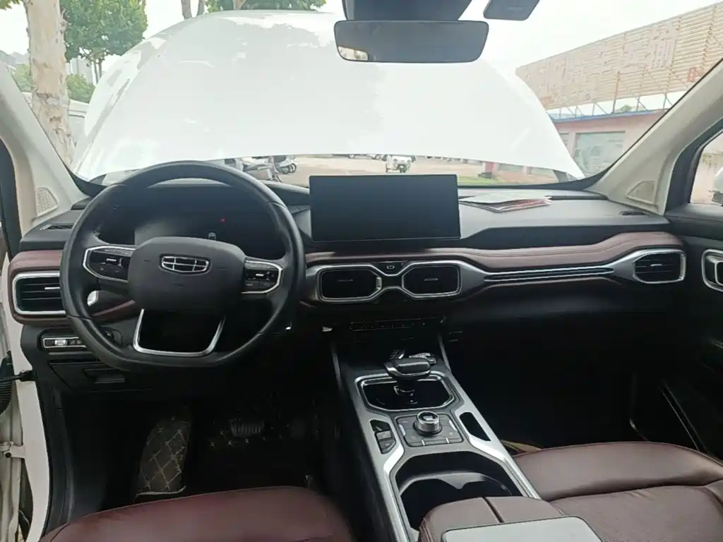 Geely Haoyue 2023 2022 1.8TD DCT Luxury 7-Seater