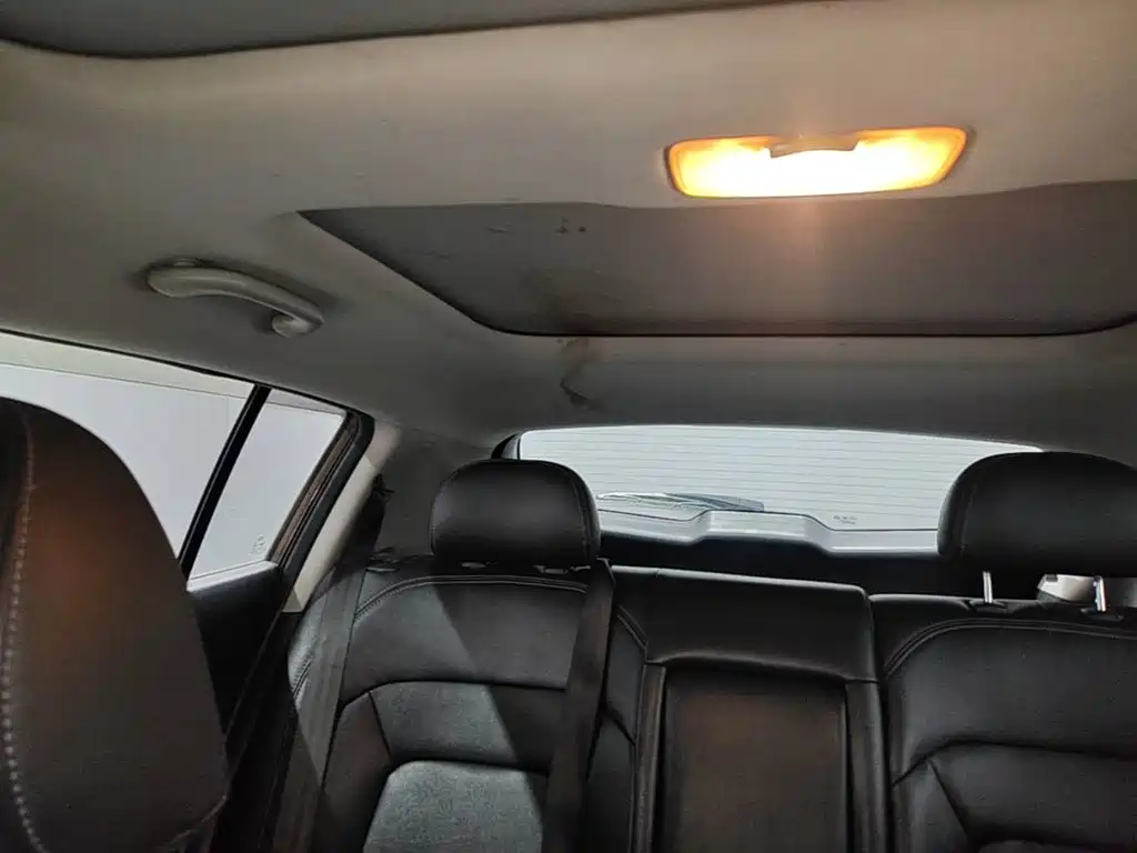 Фото 14 - Kia Sportage