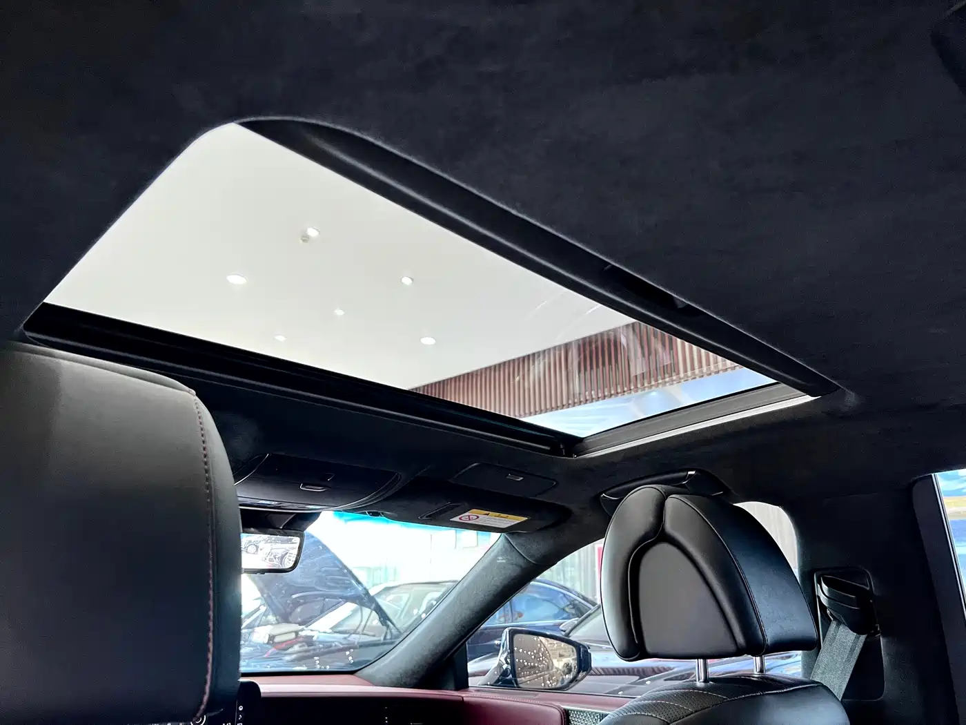 Lexus LS 2021 500h Executive Edition фото 12