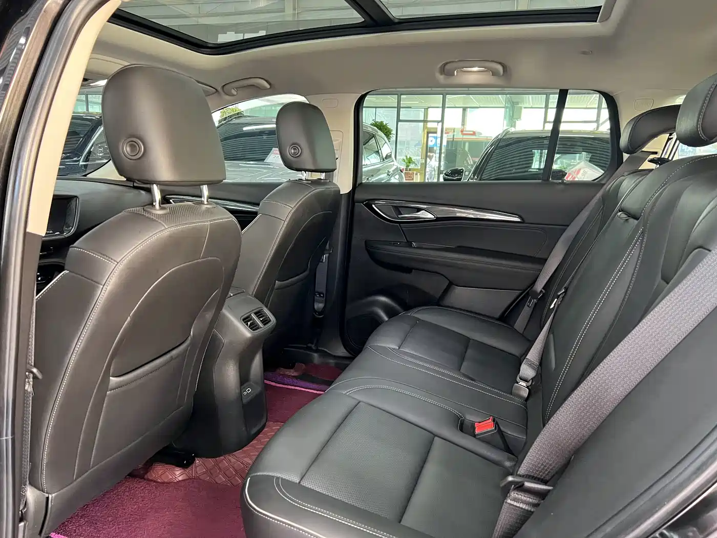 Buick Envision Plus 2023 Enclave Plus 652T 5-Seater Luxury фото 4