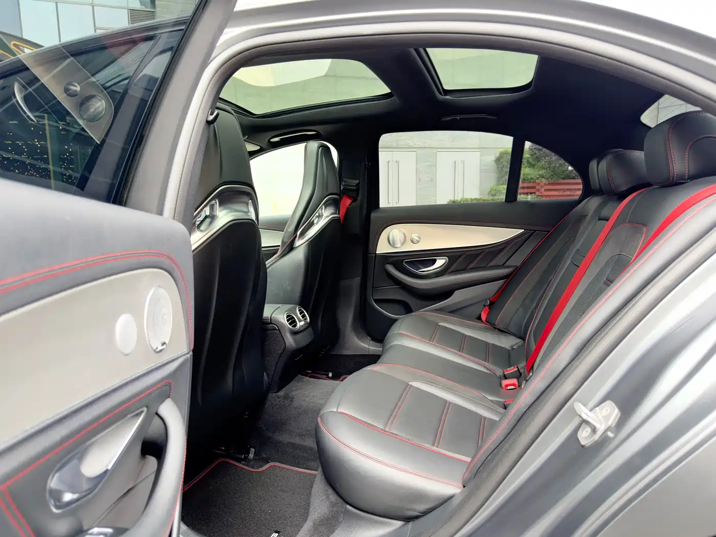 Mercedes-Benz E-Class AMG 2017 AMG E 43 4MATIC Special Edition фото 16