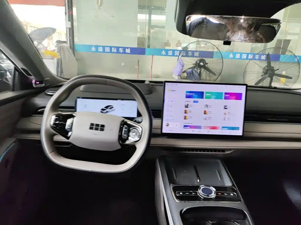 Geely Galaxy Galaxy Xingyao 8 2025 2025 130km EM-P Starship Edition