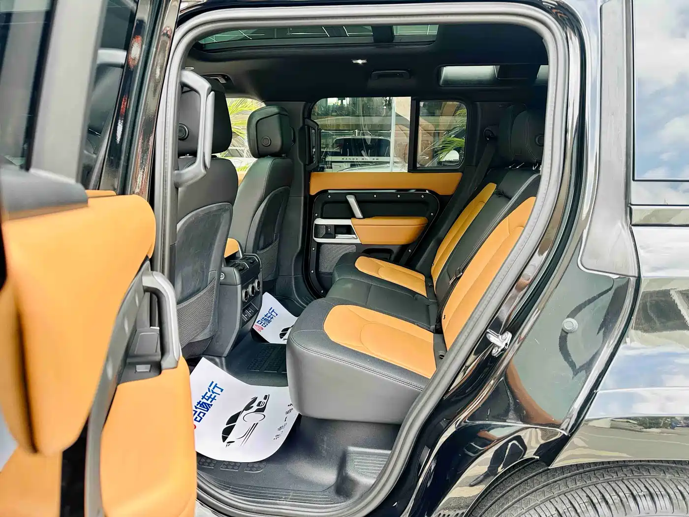 Land Rover Defender 2024 110 3.0T P400 X-DYNAMIC HSE фото 8