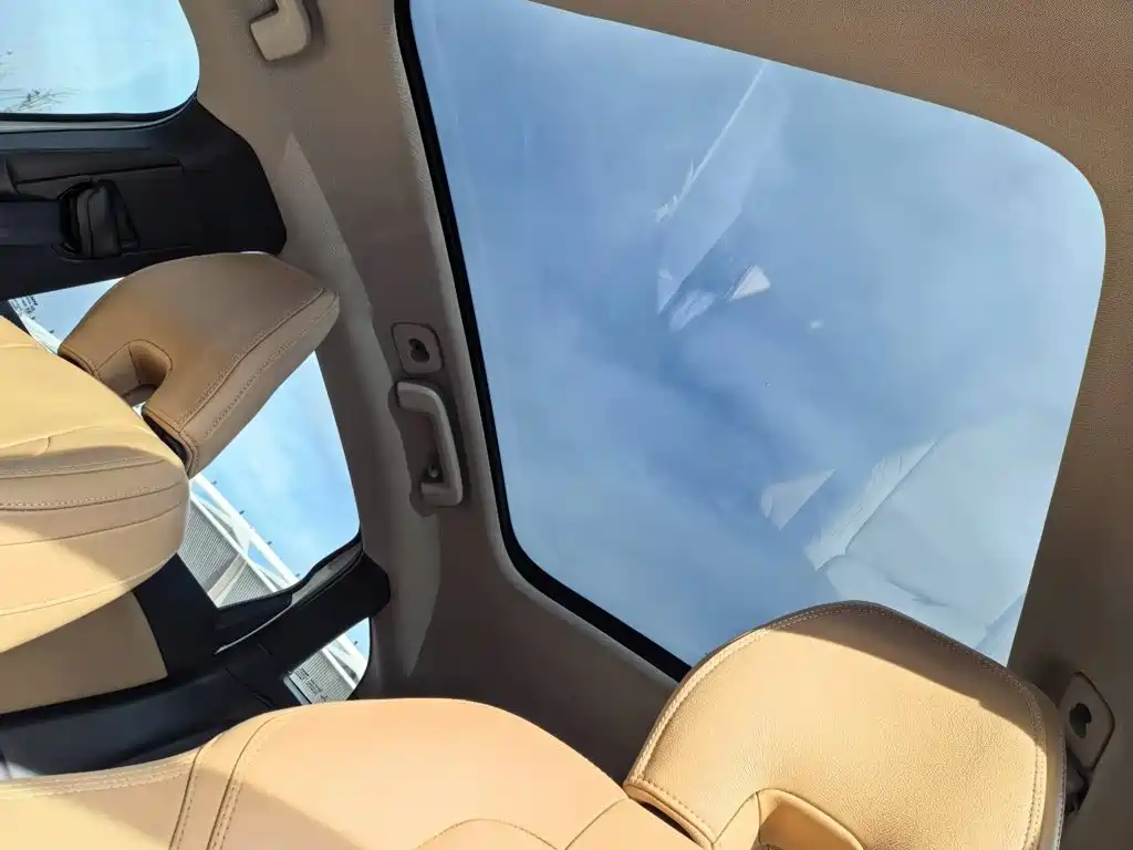 Photo 16 - Volvo V40