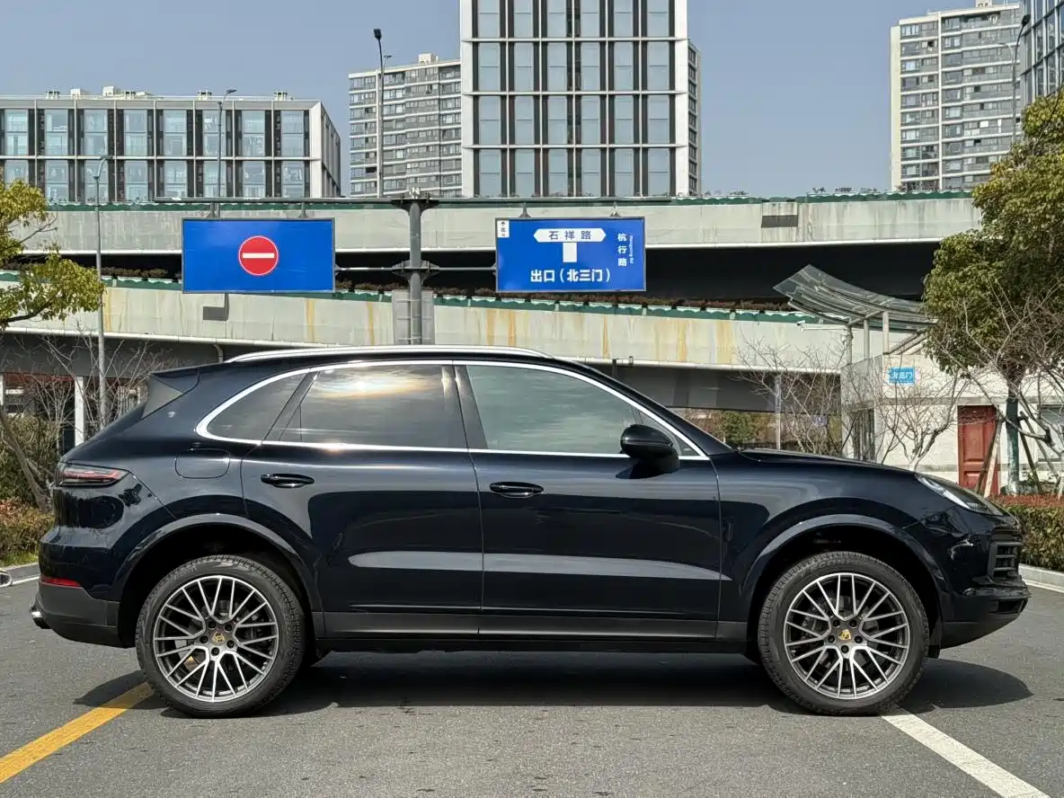 Porsche Cayenne 2019 Cayenne 3.0T фото 7