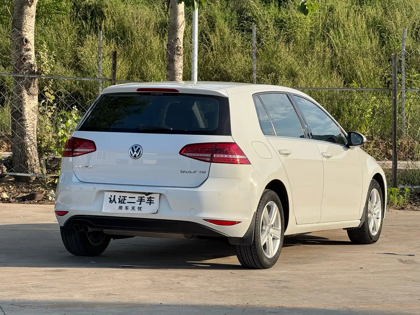 Volkswagen Golf 2014 1.4TSI Automatic Luxury фото 5