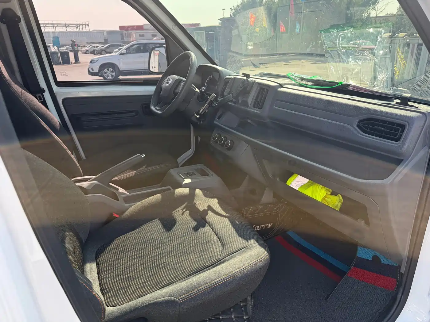 Karry Jiangtun E5 2025 2024 268km Clear Window 6-seater Version