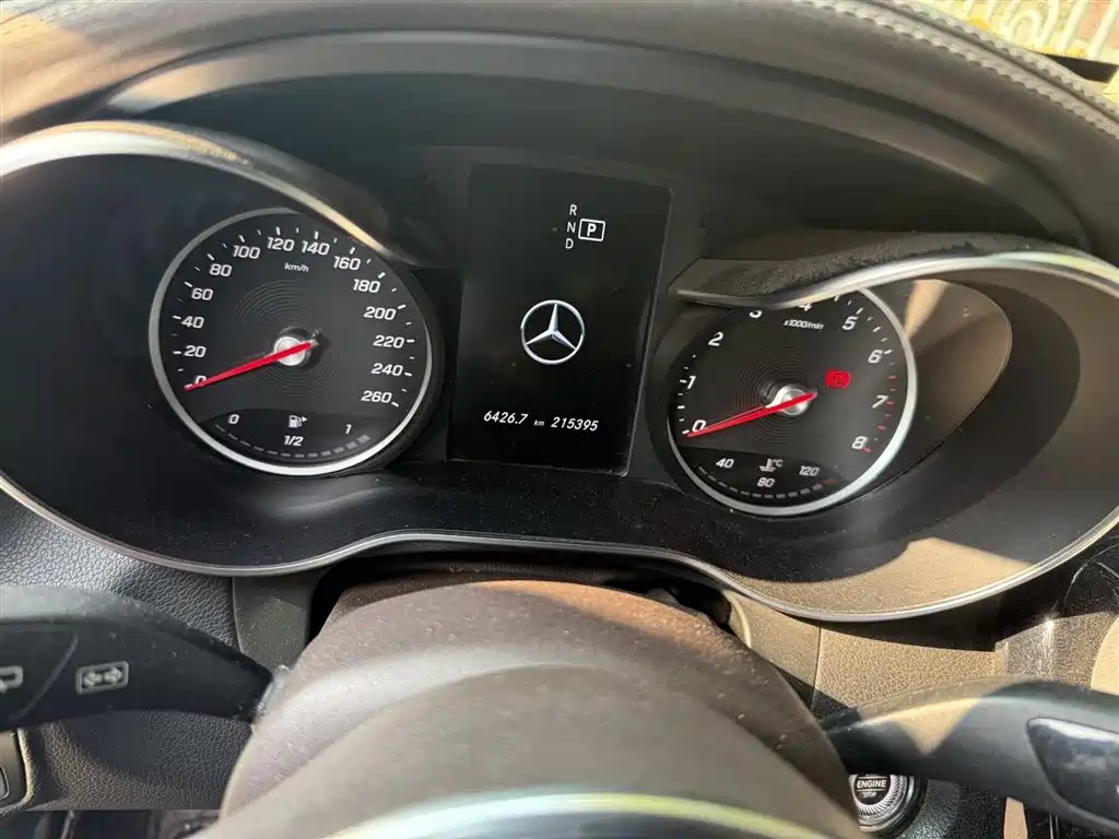 Mercedes-Benz GLC 2020 Facelift GLC 260 L 4MATIC Dynamic фото 9