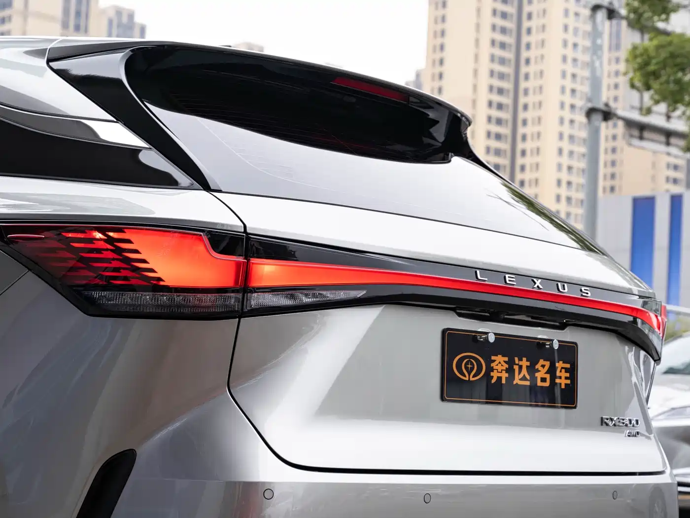 Lexus RX 2025 300 4WD Premium Edition фото 7